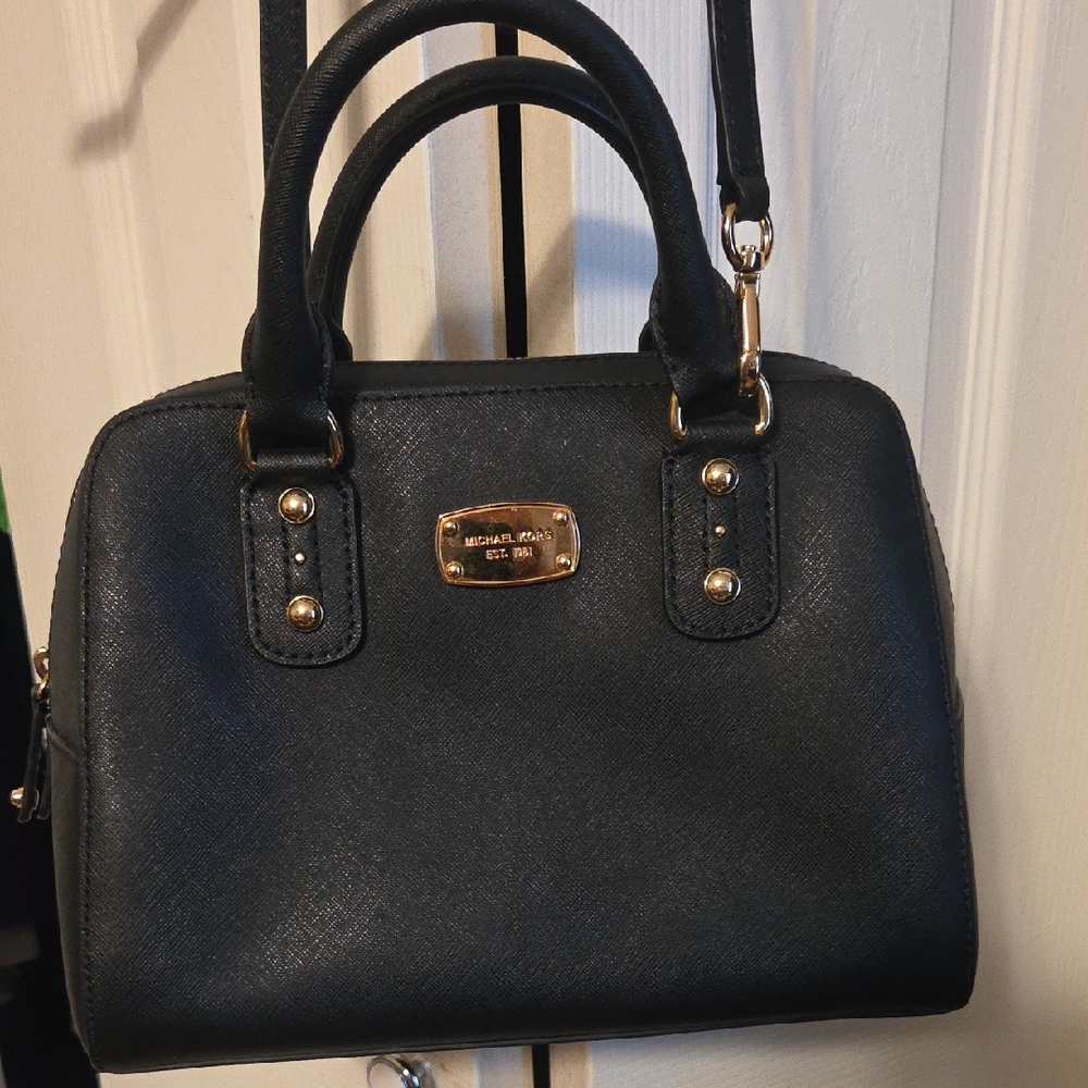 Michael Kors Black Saffiano Leather Satchel Excellent Condition